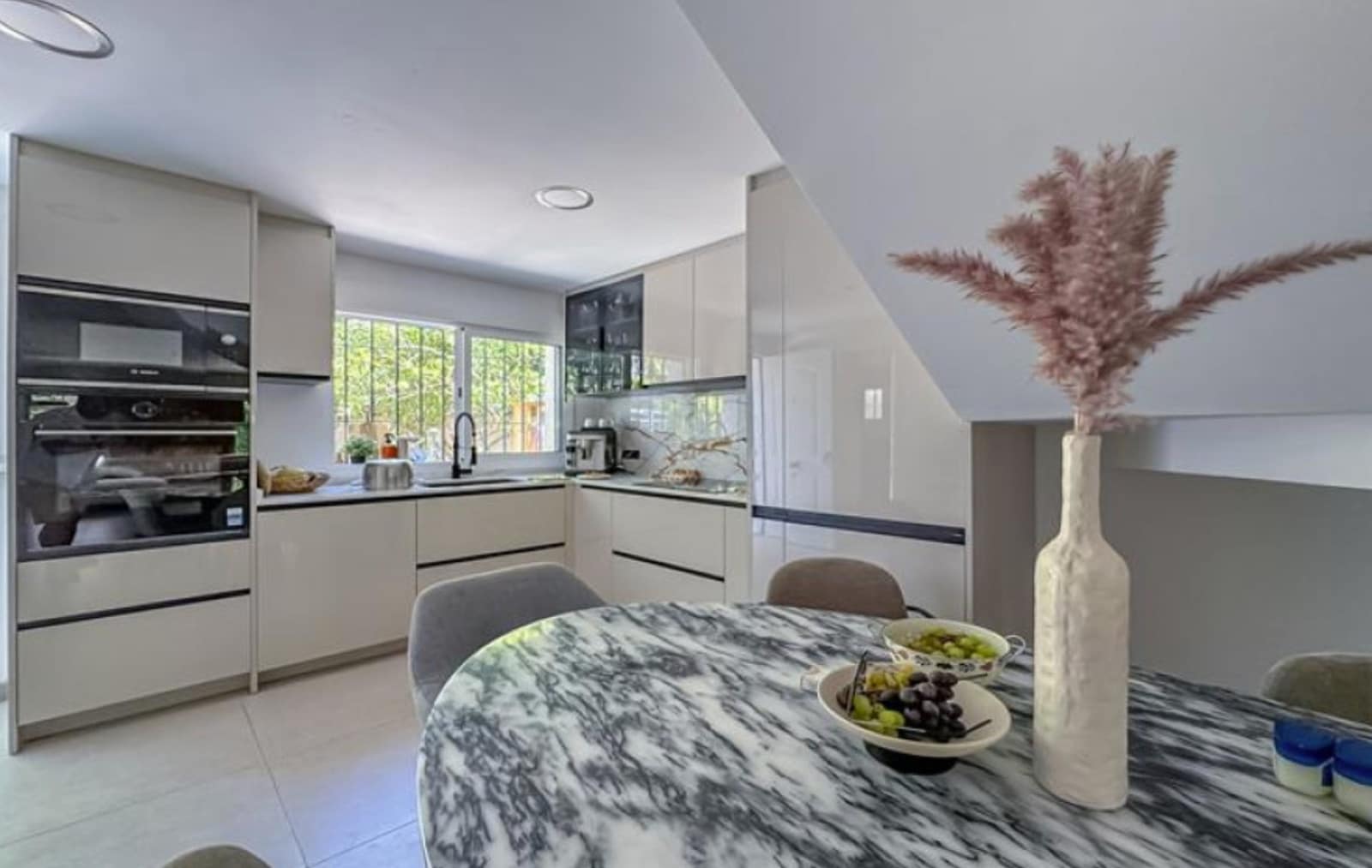 4 slaapkamer Villa te koop in Albir met zwembad garage - € 820.000 (Ref: 9758193)