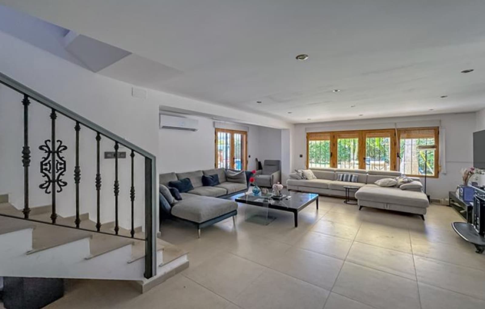 4 slaapkamer Villa te koop in Albir met zwembad garage - € 820.000 (Ref: 9758193)