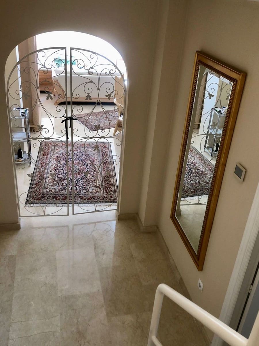 2 sypialnia Penthouse na sprzedaż w Oliva z basenem garażem - 410 000 € (Ref: 9758285)