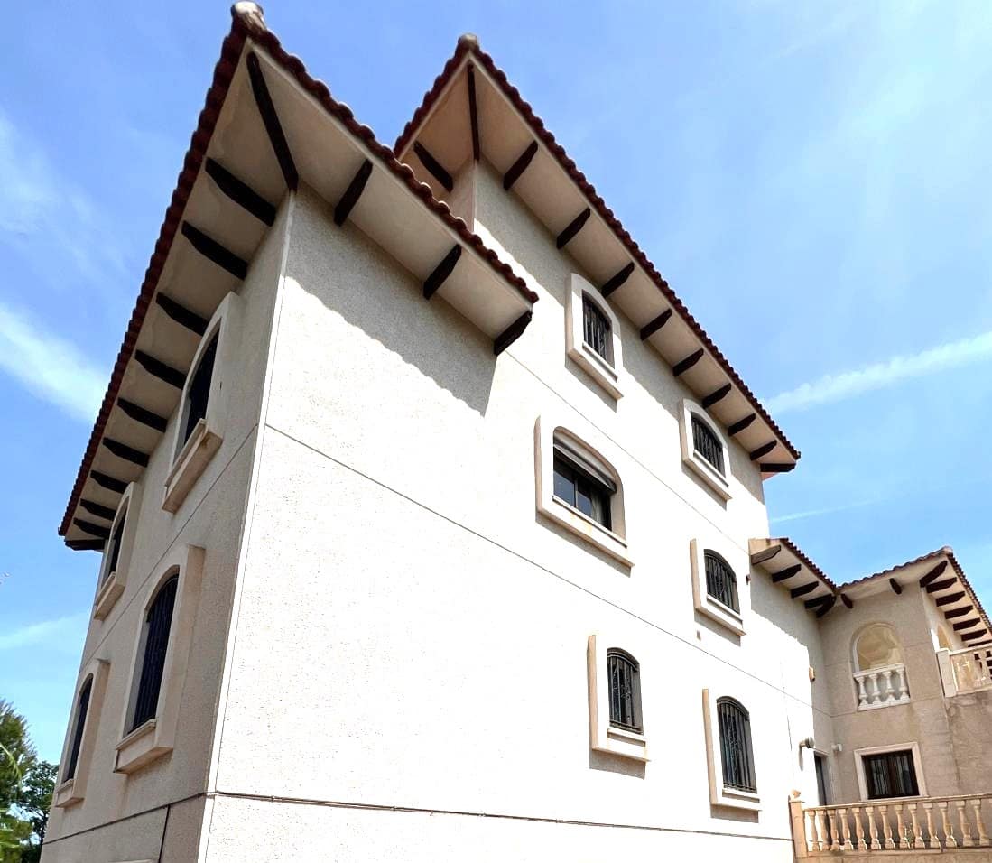 10 camera da letto Villa in vendita in La Nucia con piscina garage - 1.800.000 € (Rif: 9772473)