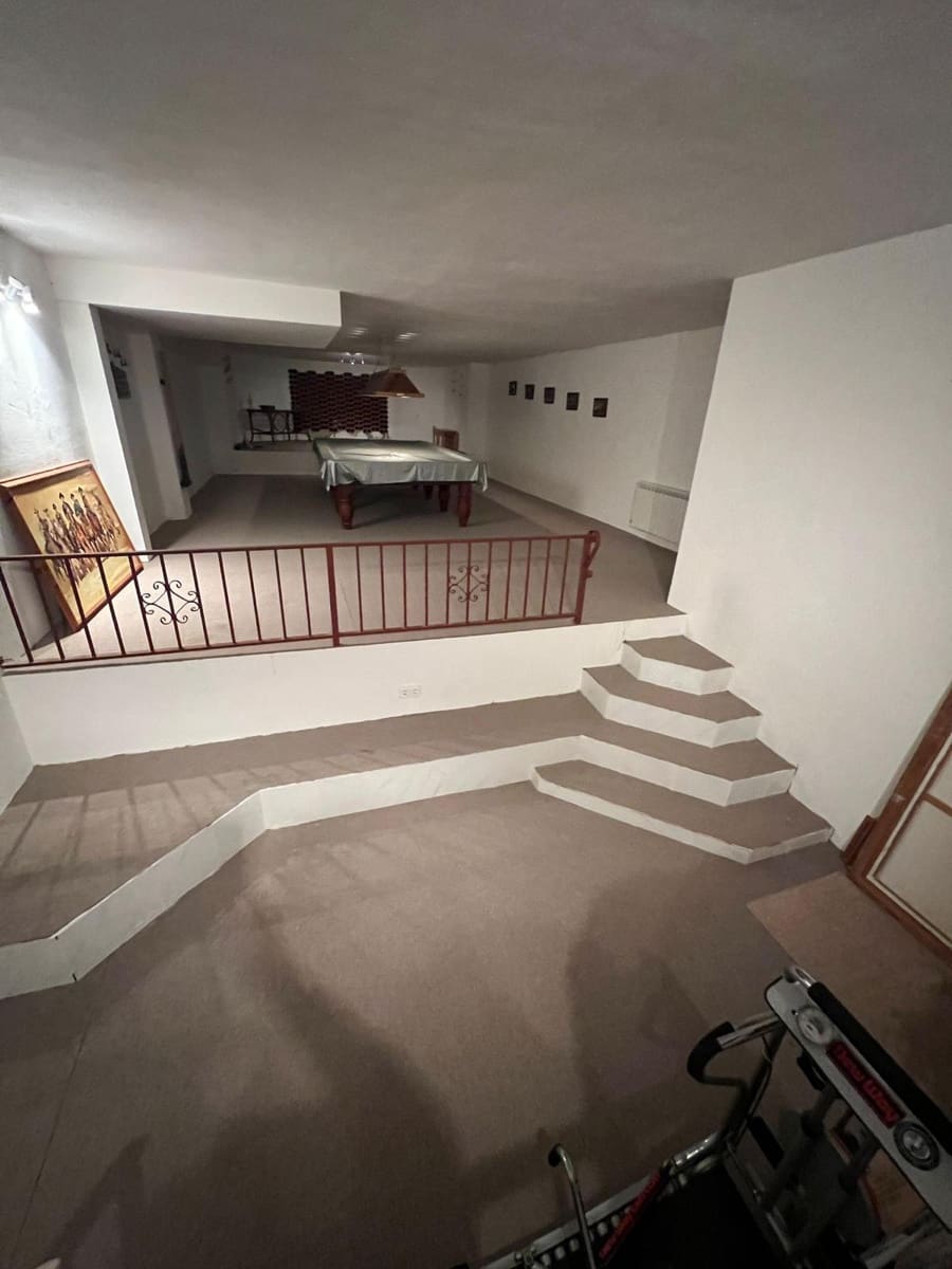 10 camera da letto Villa in vendita in La Nucia con piscina garage - 1.800.000 € (Rif: 9772473)