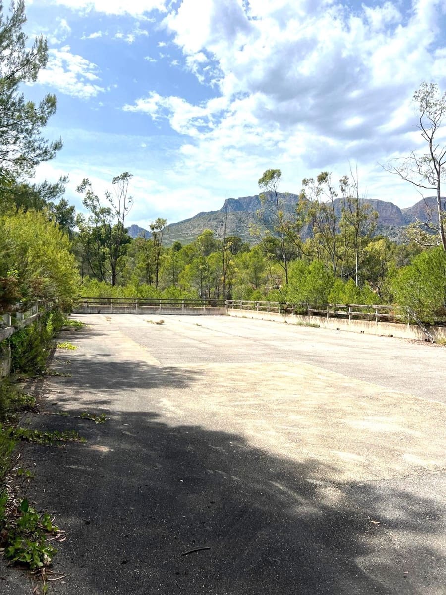 10 camera da letto Villa in vendita in La Nucia con piscina garage - 1.800.000 € (Rif: 9772473)