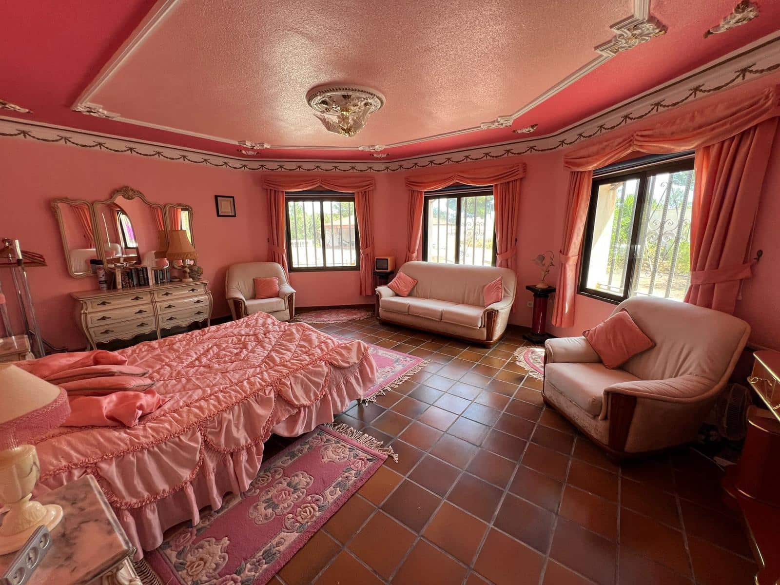 10 camera da letto Villa in vendita in La Nucia con piscina garage - 1.800.000 € (Rif: 9772473)