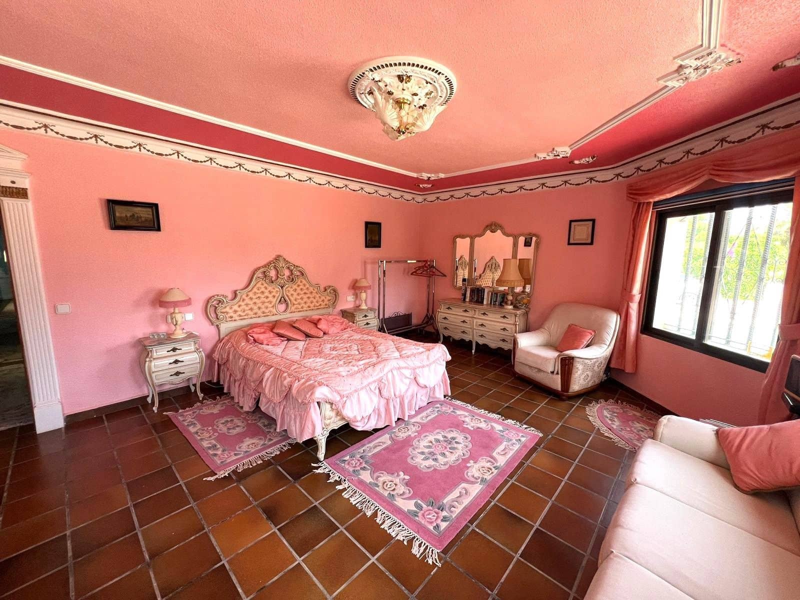 10 camera da letto Villa in vendita in La Nucia con piscina garage - 1.800.000 € (Rif: 9772473)