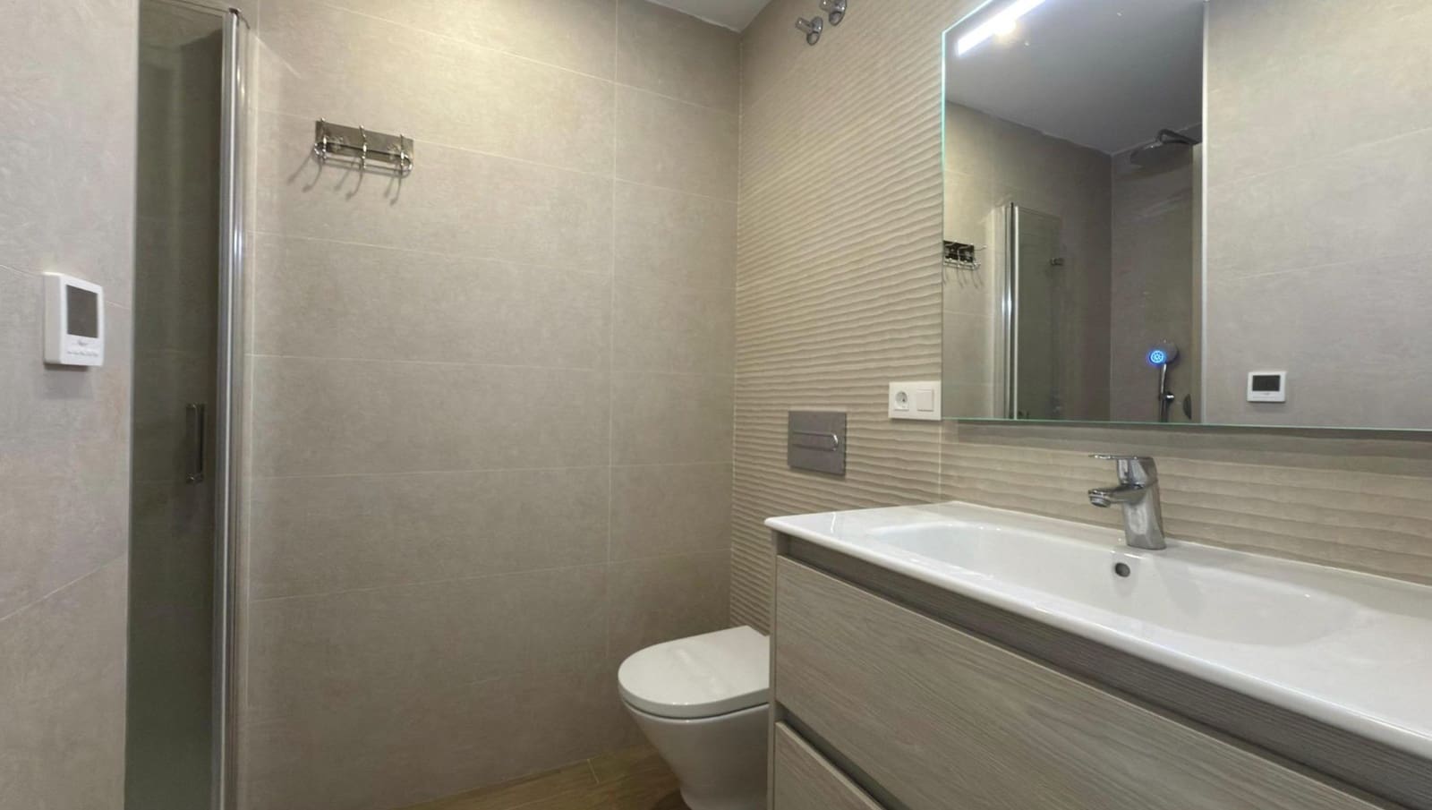 Ático de 2 habitaciones en Finestrat en venta con piscina garaje - 370.000 € (Ref: 9780012)