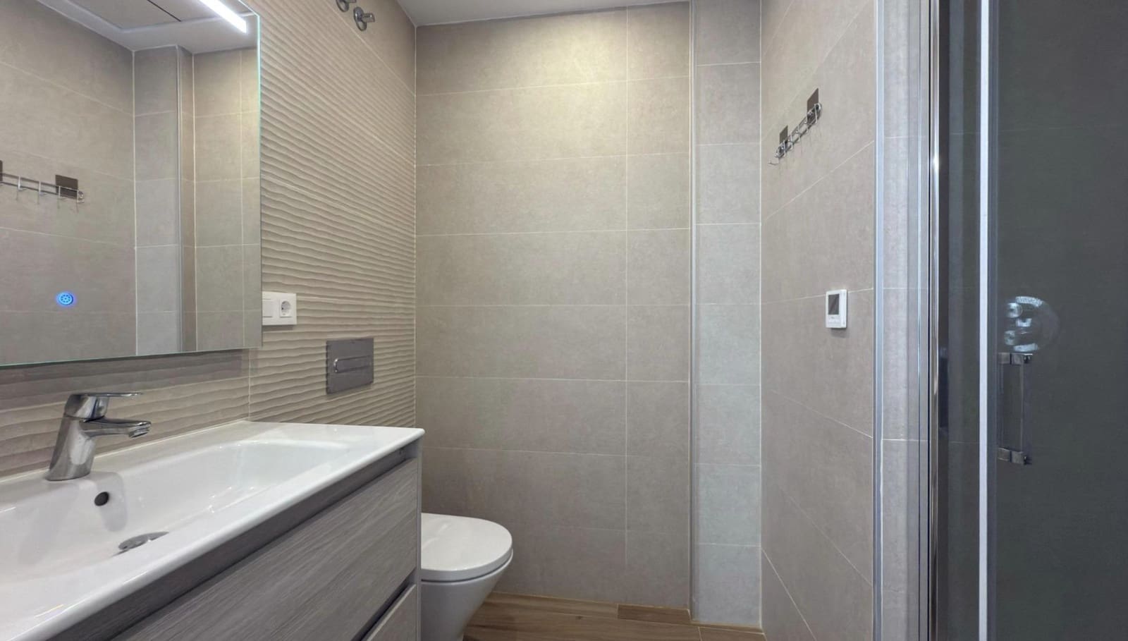 Ático de 2 habitaciones en Finestrat en venta con piscina garaje - 370.000 € (Ref: 9780012)