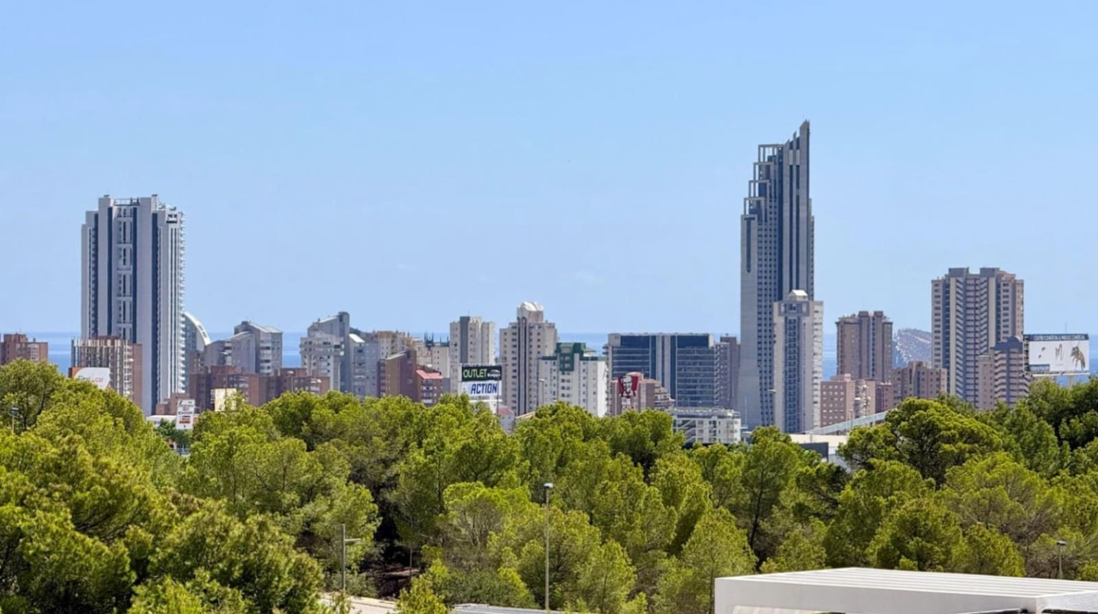 Ático de 2 habitaciones en Finestrat en venta con piscina garaje - 370.000 € (Ref: 9780012)