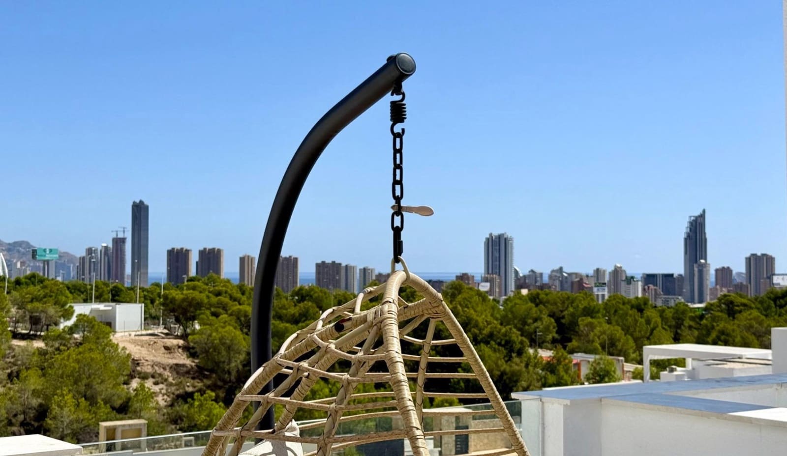 Ático de 2 habitaciones en Finestrat en venta con piscina garaje - 370.000 € (Ref: 9780012)