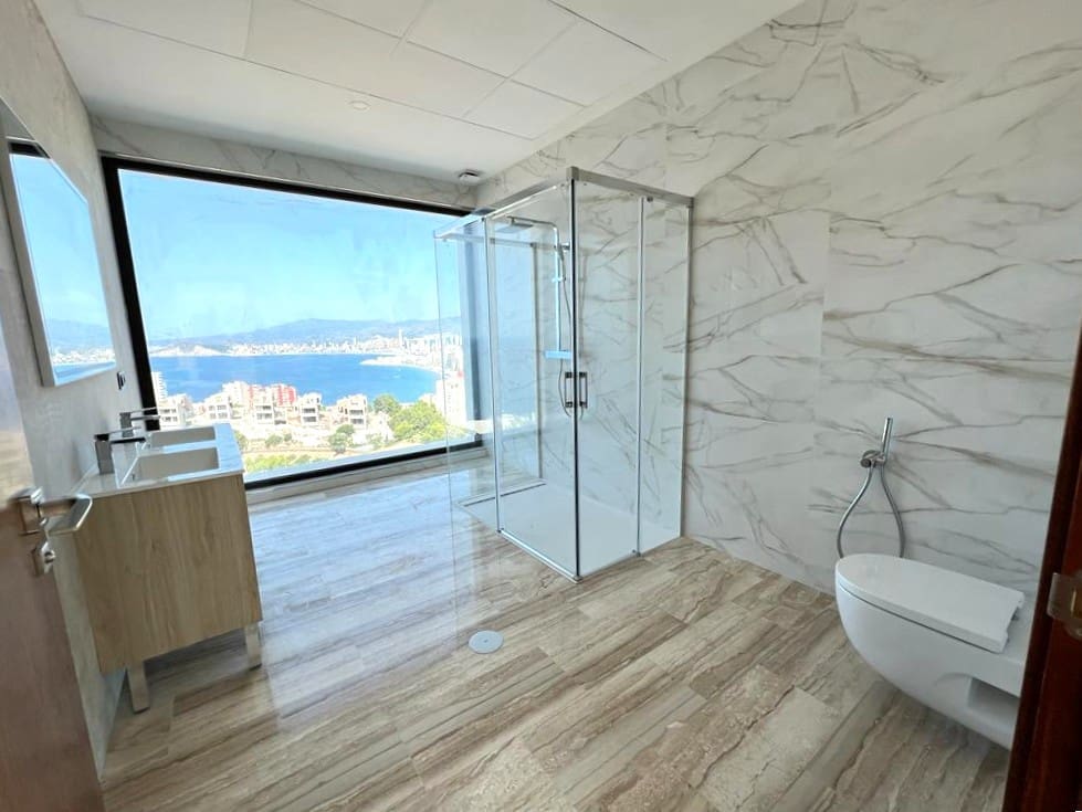 4 bedroom Villa for sale in Benidorm with pool garage - € 3,100,000 (Ref: 9785068)