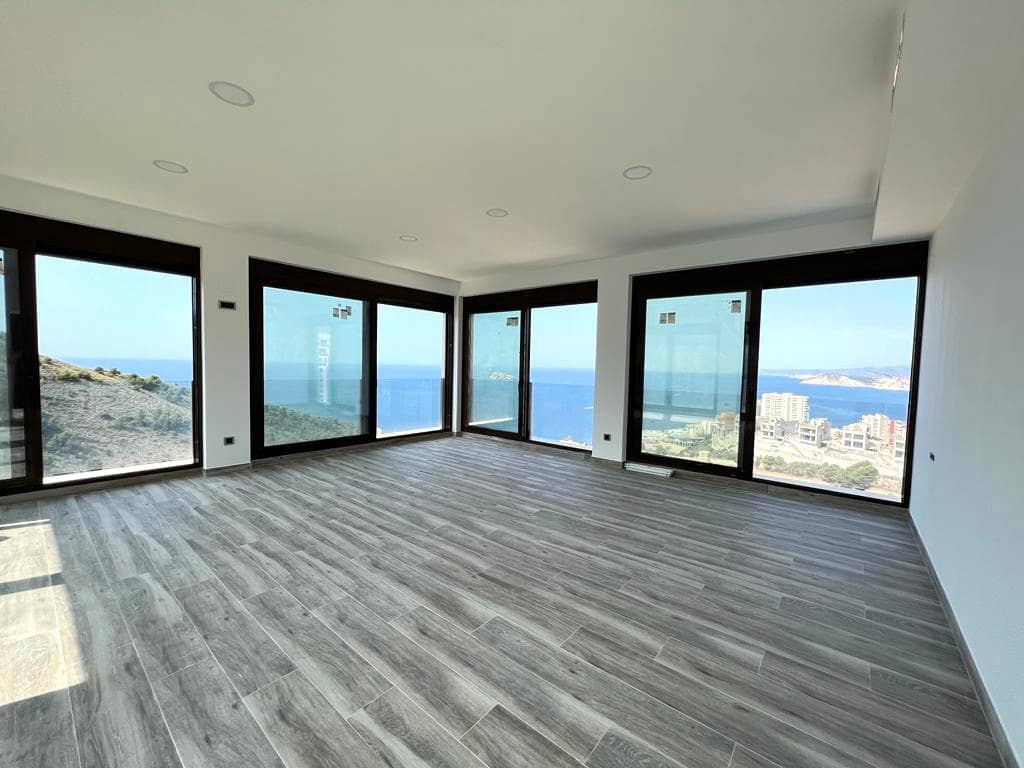 4 bedroom Villa for sale in Benidorm with pool garage - € 3,100,000 (Ref: 9785068)