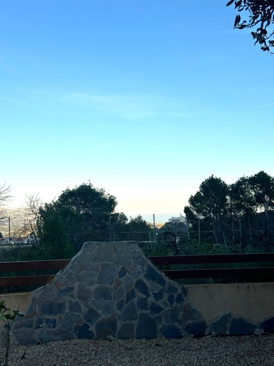 4 bedroom Villa for sale in Polop with garage - € 630,000 (Ref: 9785069)