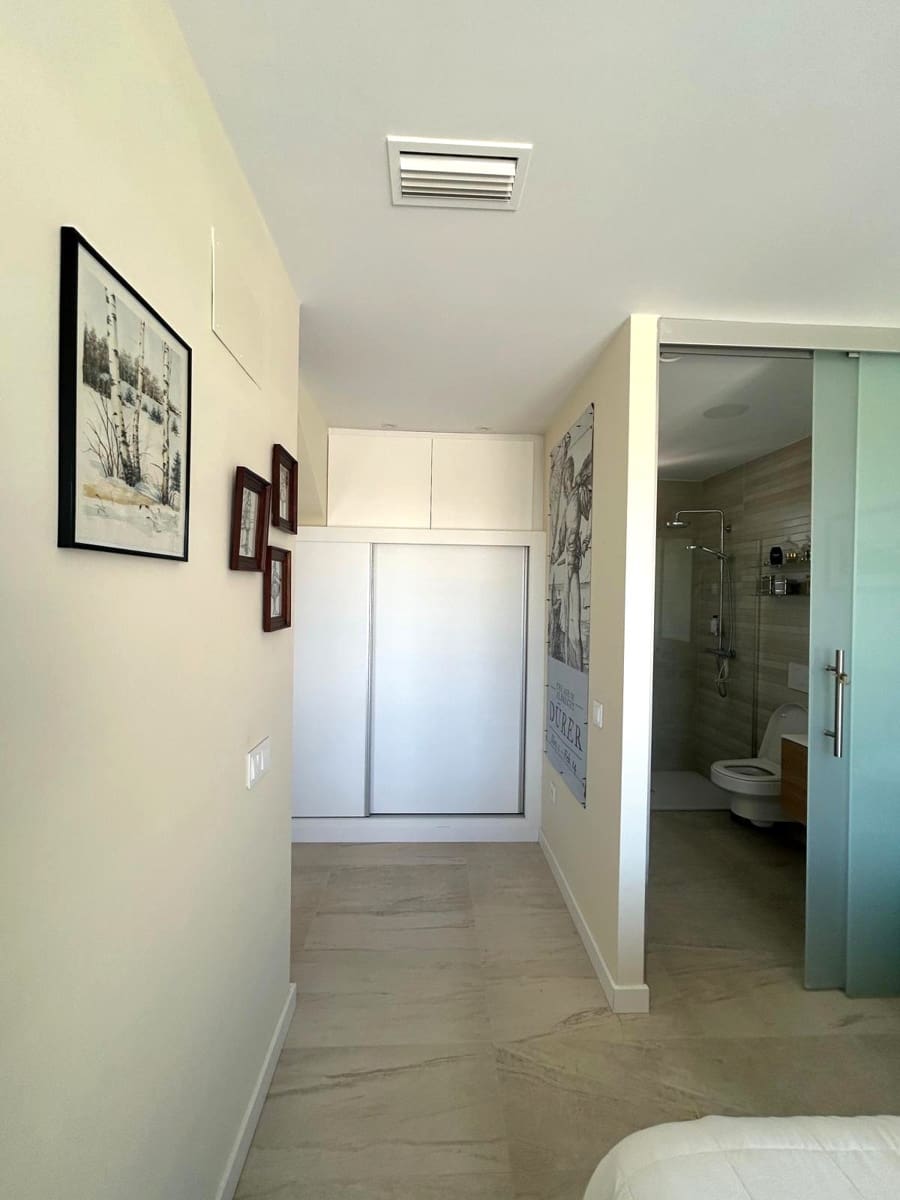 3 sypialnia Penthouse na sprzedaż w Finestrat z basenem garażem - 550 000 € (Ref: 9807502)