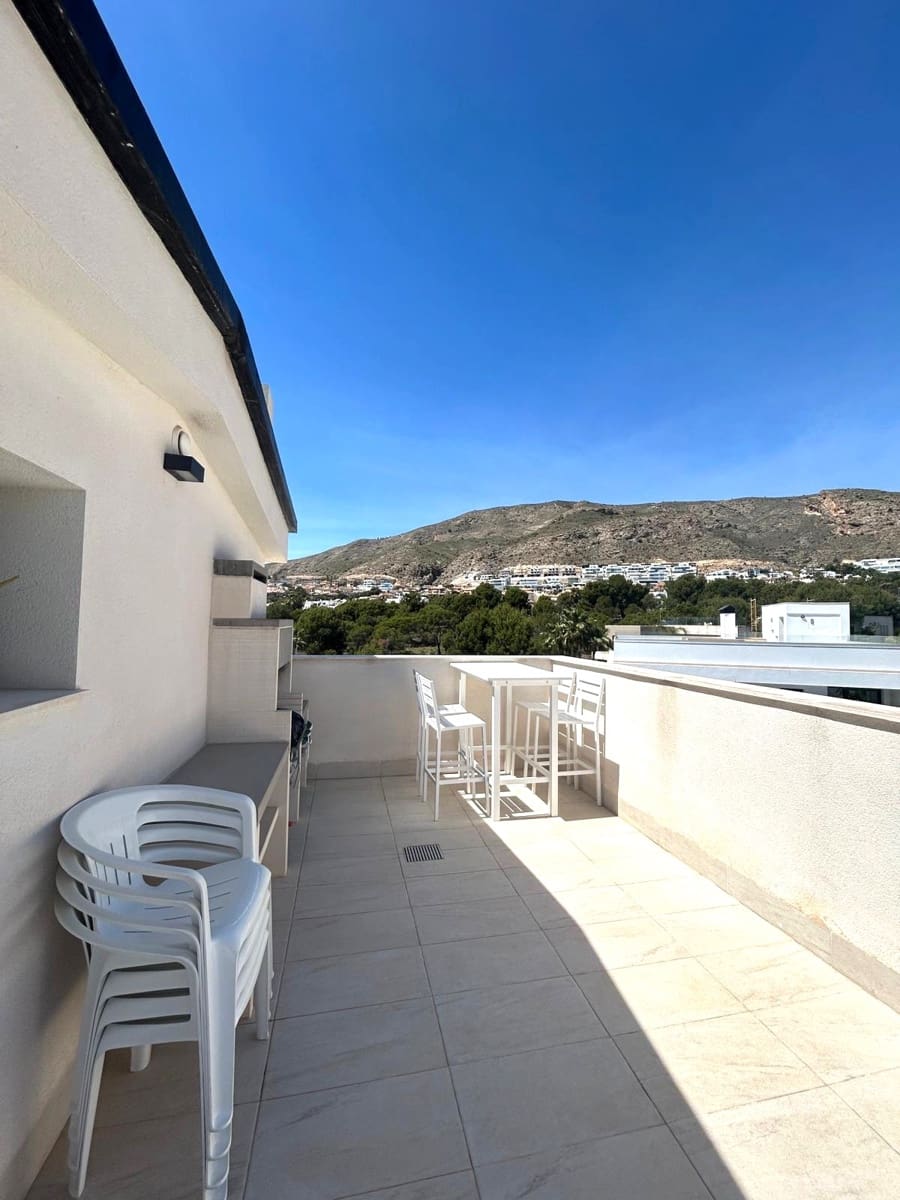 3 sypialnia Penthouse na sprzedaż w Finestrat z basenem garażem - 550 000 € (Ref: 9807502)