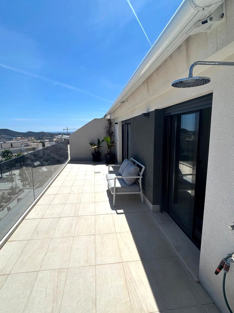 3 sypialnia Penthouse na sprzedaż w Finestrat z basenem garażem - 550 000 € (Ref: 9807502)