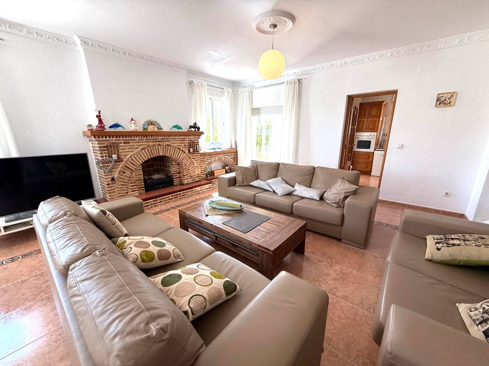 3 slaapkamer Villa te koop in La Nucia met garage - € 525.000 (Ref: 9827562)