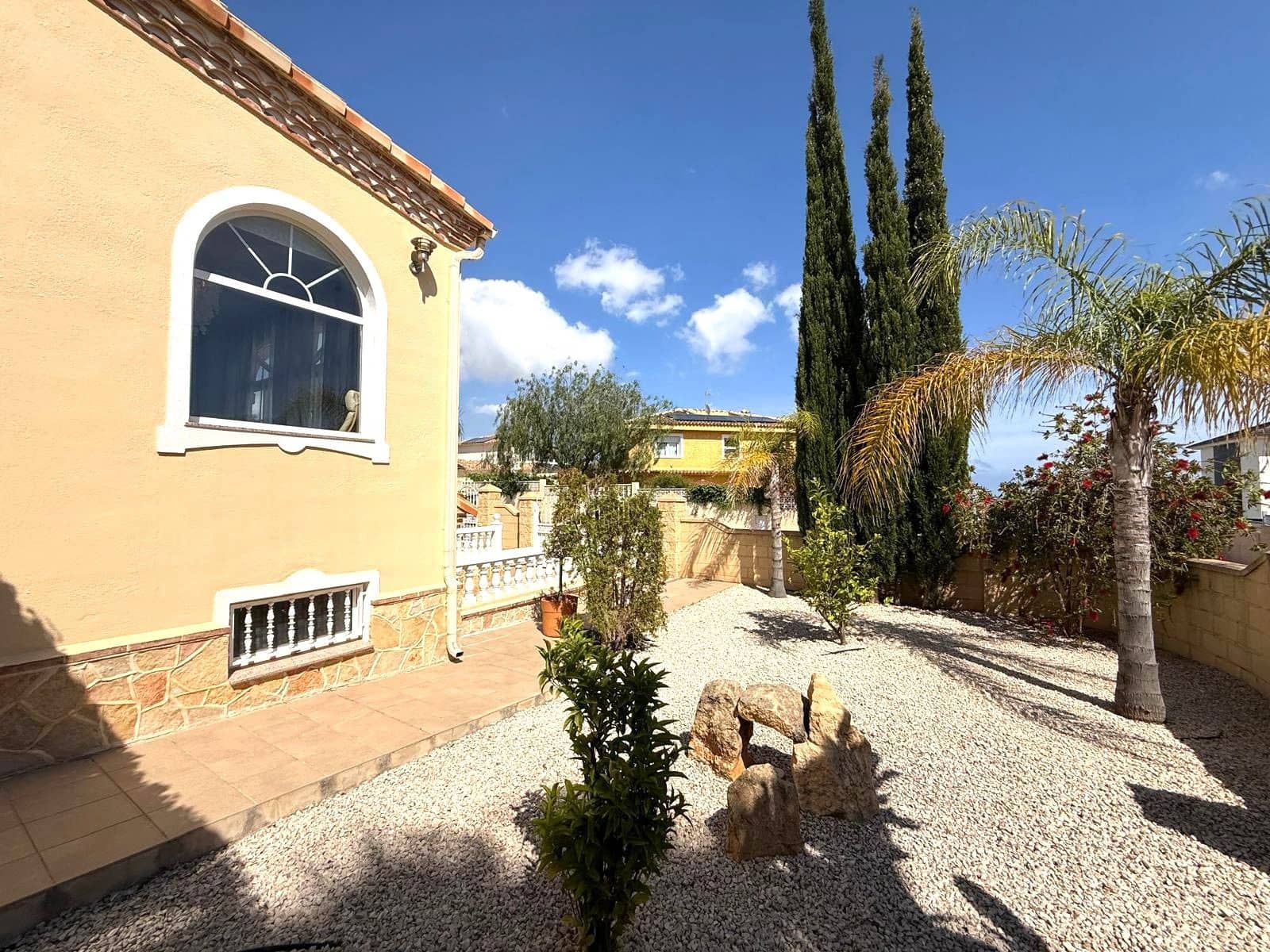 3 slaapkamer Villa te koop in La Nucia met garage - € 525.000 (Ref: 9827562)
