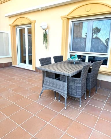 2 soverom Leilighet til salgs i Oliva Nova, Oliva med svømmebasseng garasje - € 568 000 (Ref: 9828305)
