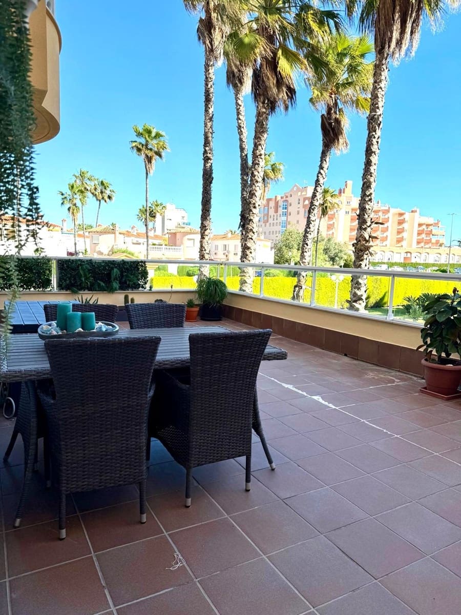 2 soveværelse Lejlighed til salg i Oliva med swimmingpool garage - € 568.000 (Ref: 9828305)
