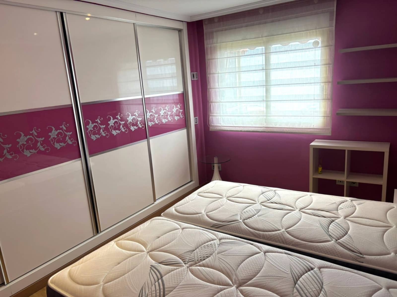 3 sypialnia Apartament do wynajęcia w Benidorm z basenem garażem - 1 800 € (Ref: 9830540)