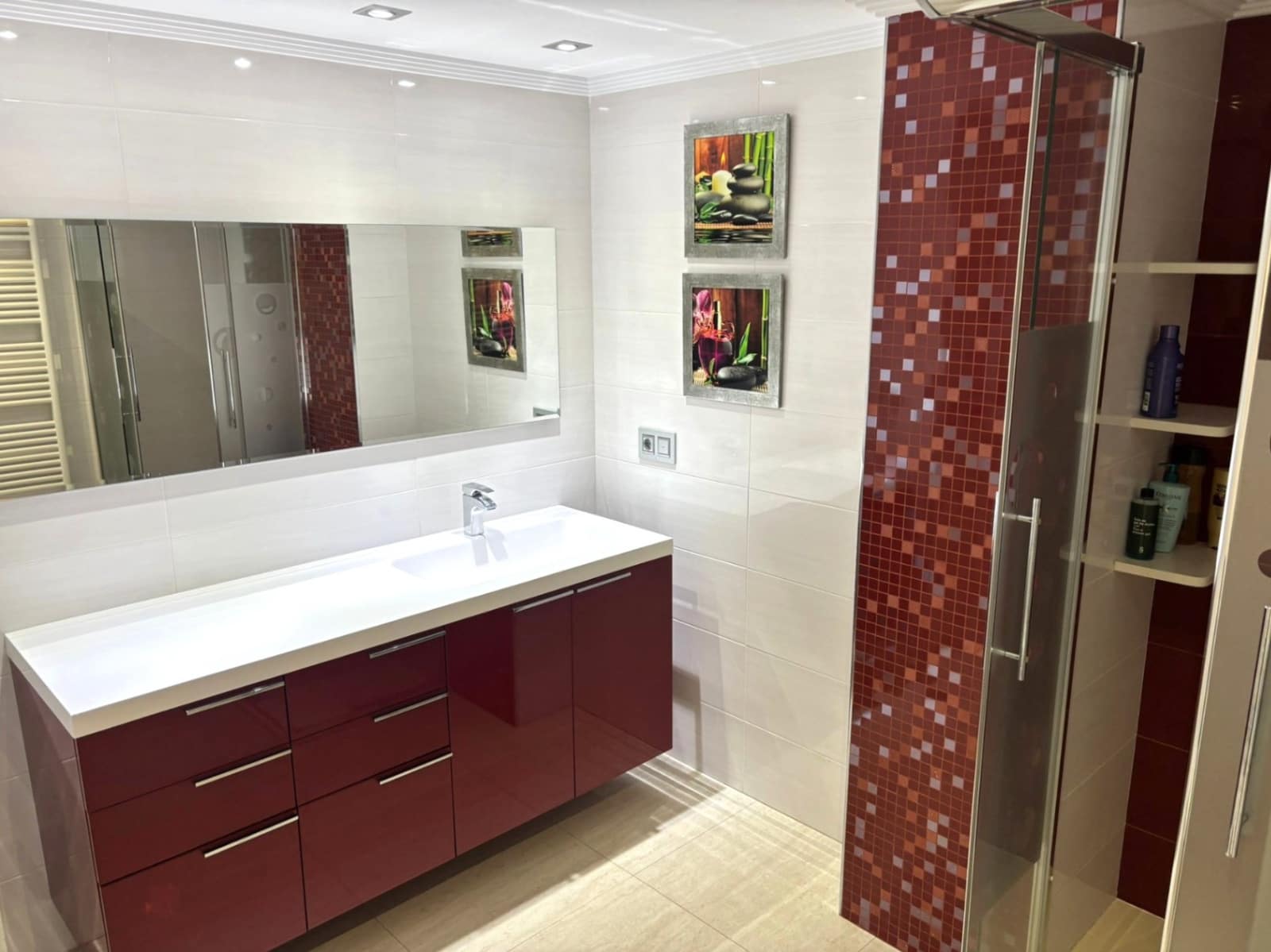 3 sypialnia Apartament do wynajęcia w Benidorm z basenem garażem - 1 800 € (Ref: 9830540)