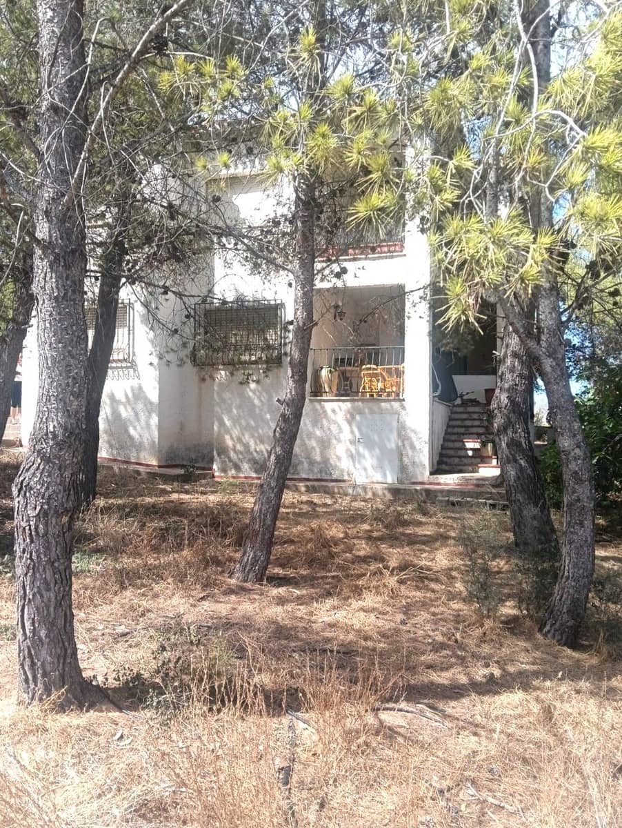 6 soveværelse Villa til salg i La Nucia med garage - € 840.000 (Ref: 9847890)