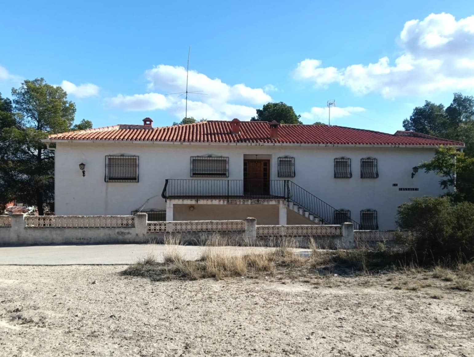 6 soveværelse Villa til salg i La Nucia med garage - € 840.000 (Ref: 9847890)