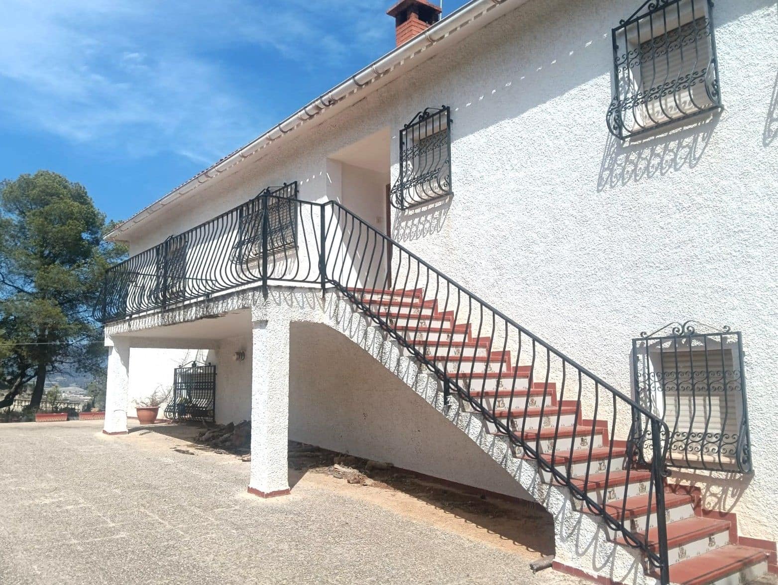 6 soveværelse Villa til salg i La Nucia med garage - € 840.000 (Ref: 9847890)