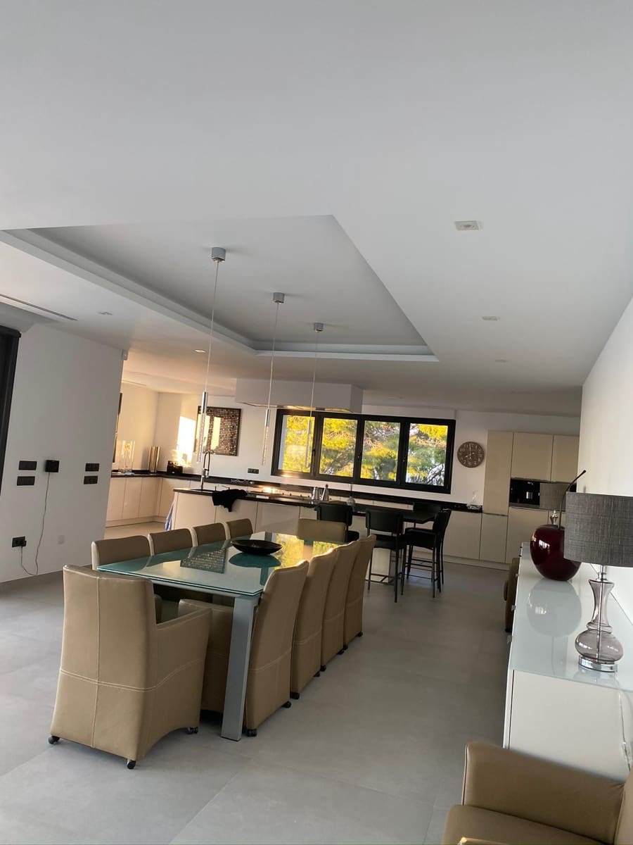 Chalet de 5 habitaciones en Altea en venta con piscina garaje - 3.495.000 € (Ref: 9854459)