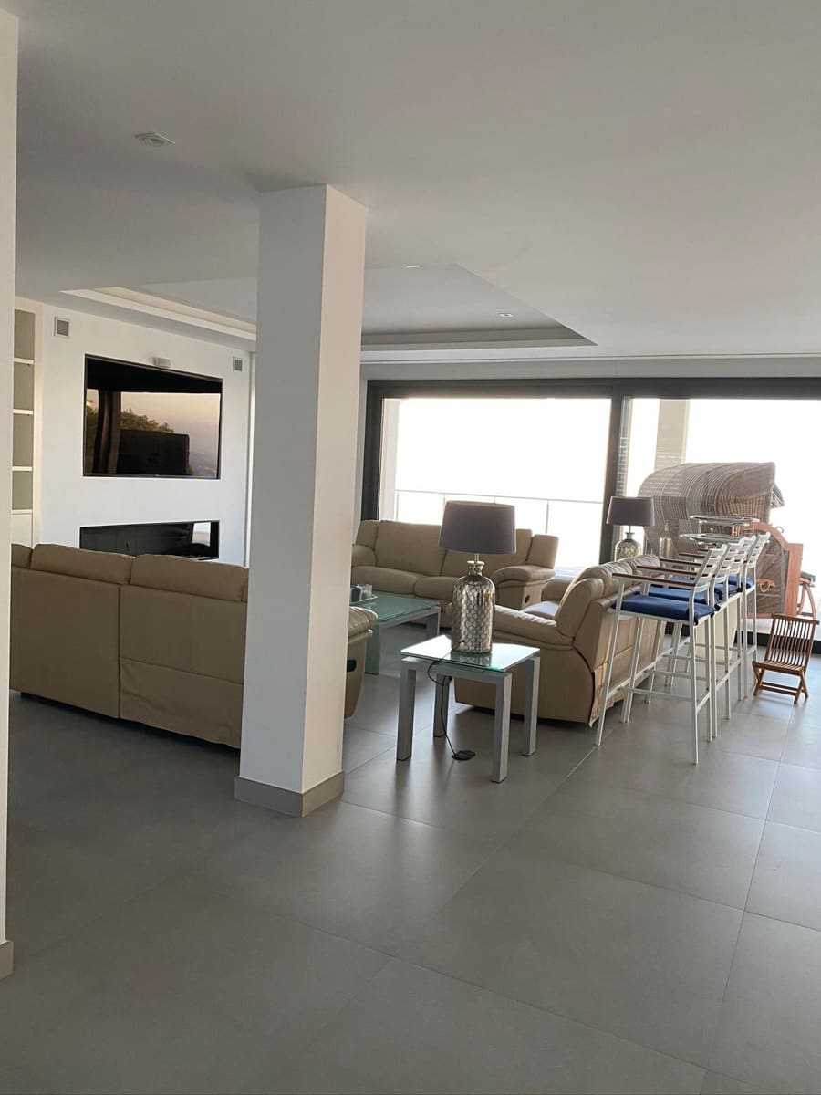 Chalet de 5 habitaciones en Altea en venta con piscina garaje - 3.495.000 € (Ref: 9854459)