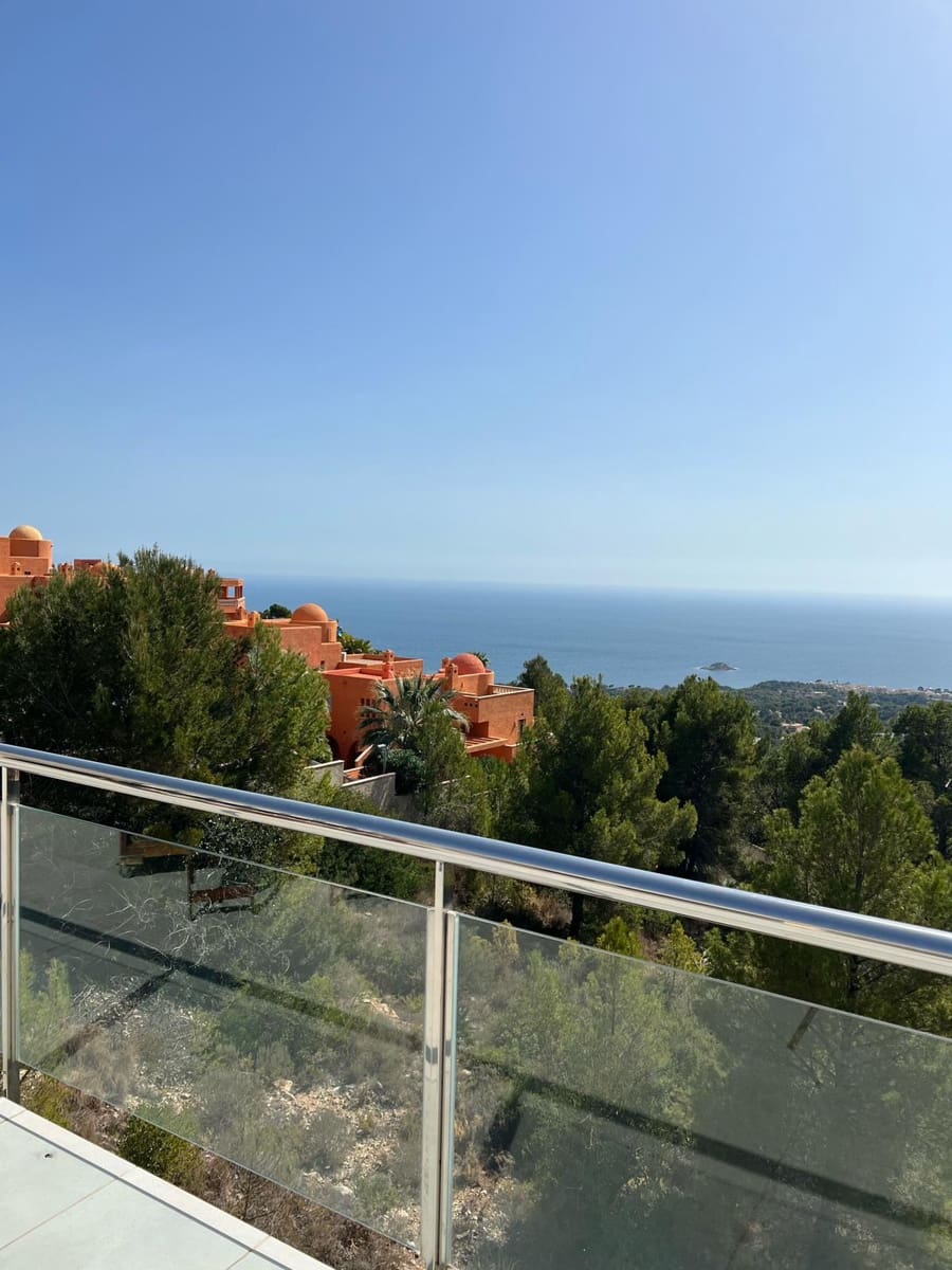 Chalet de 5 habitaciones en Altea en venta con piscina garaje - 3.495.000 € (Ref: 9854459)