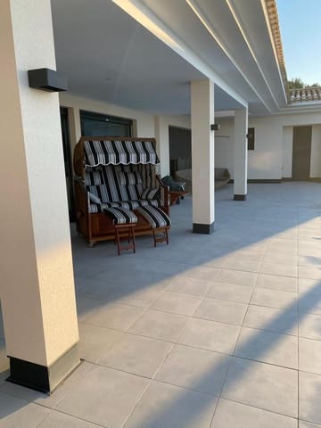 Chalet de 5 habitaciones en Altea en venta con piscina garaje - 3.495.000 € (Ref: 9854459)