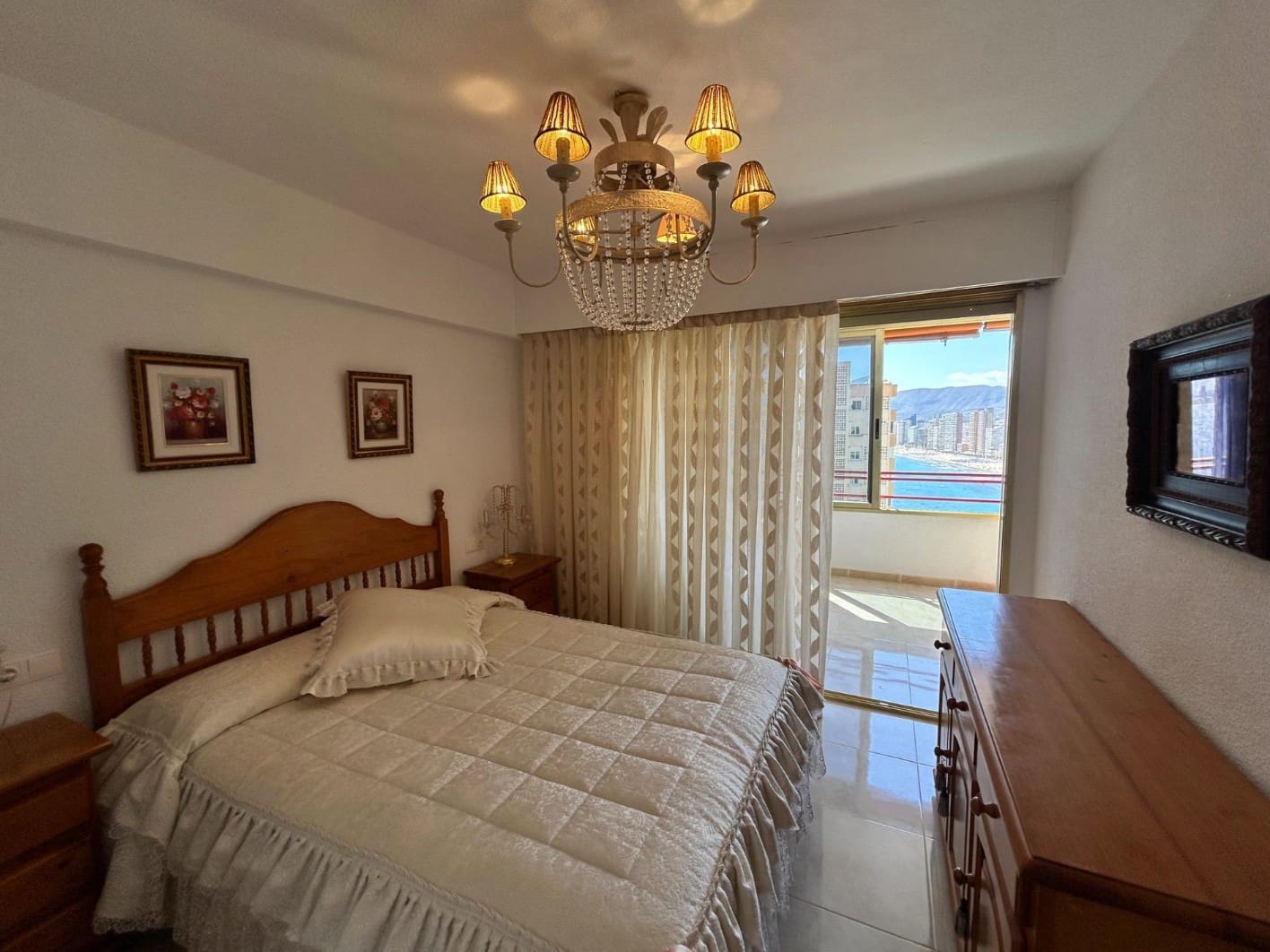 1 sypialnia Apartament na sprzedaż w Benidorm z basenem garażem - 245 000 € (Ref: 9856248)