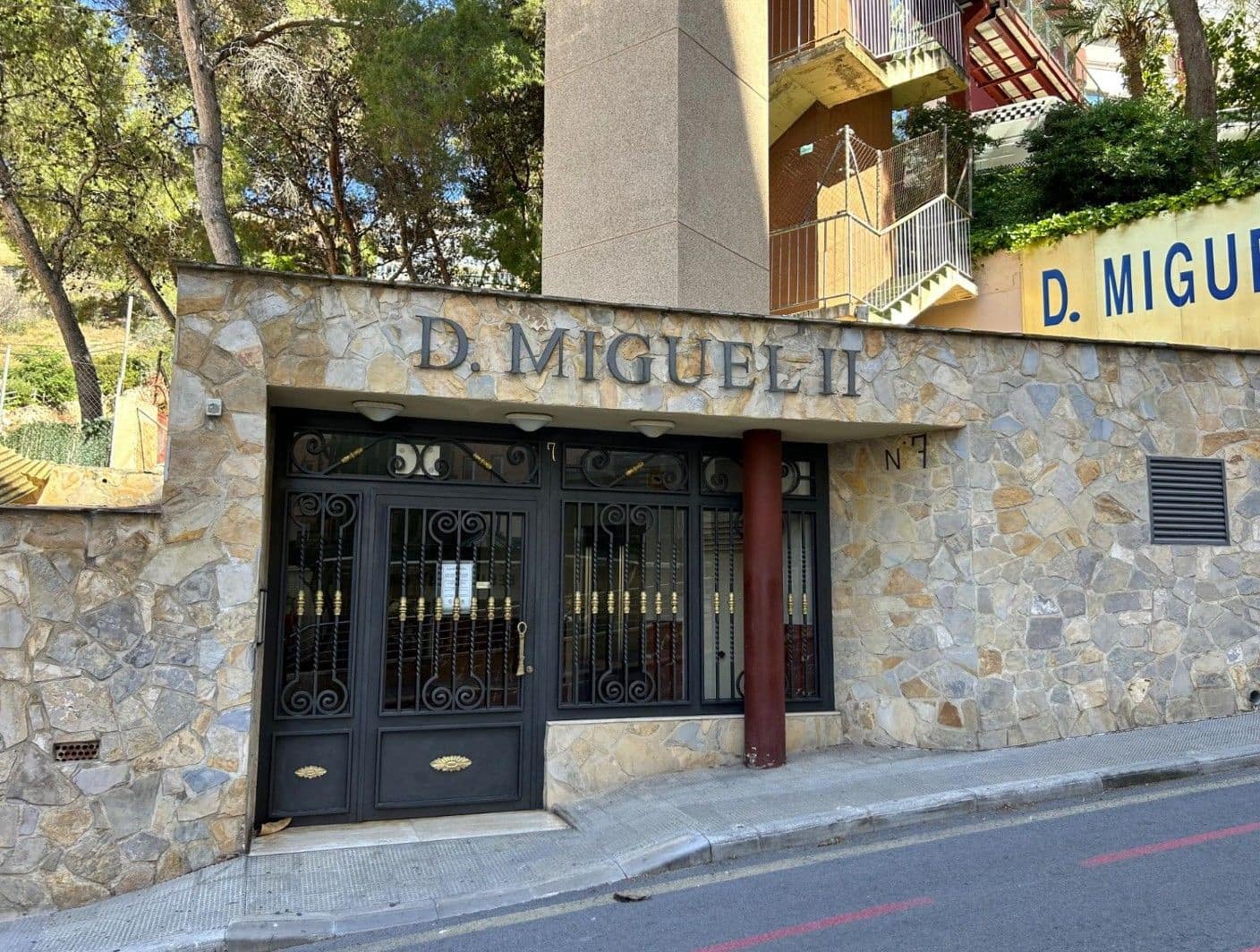 1 sypialnia Apartament na sprzedaż w Benidorm z basenem garażem - 245 000 € (Ref: 9856248)