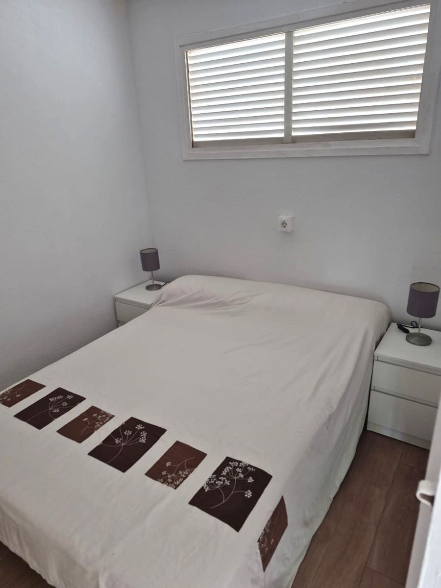 2 sovrum Lägenhet till salu i Benidorm med pool garage - 226 900 € (Ref: 9856275)