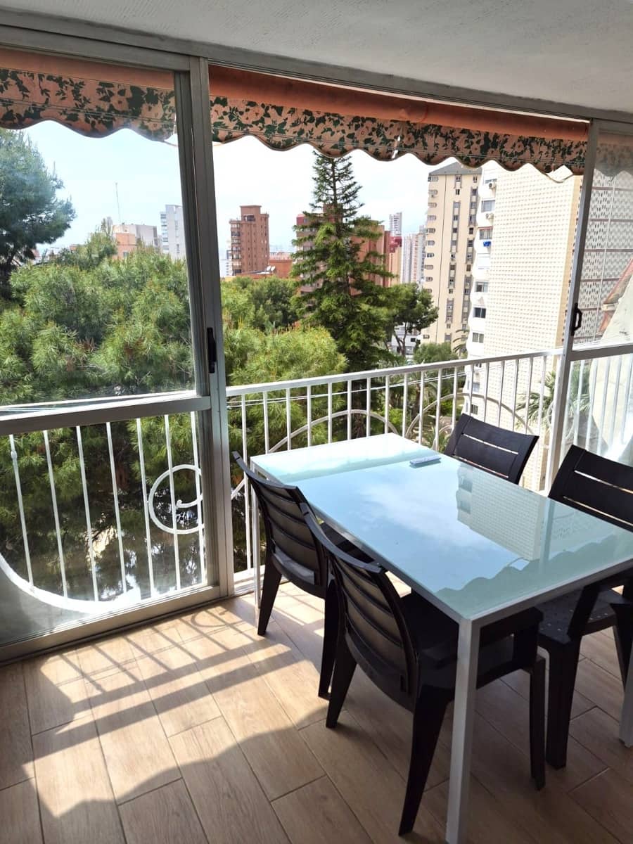 2 sovrum Lägenhet till salu i Benidorm med pool garage - 226 900 € (Ref: 9856275)
