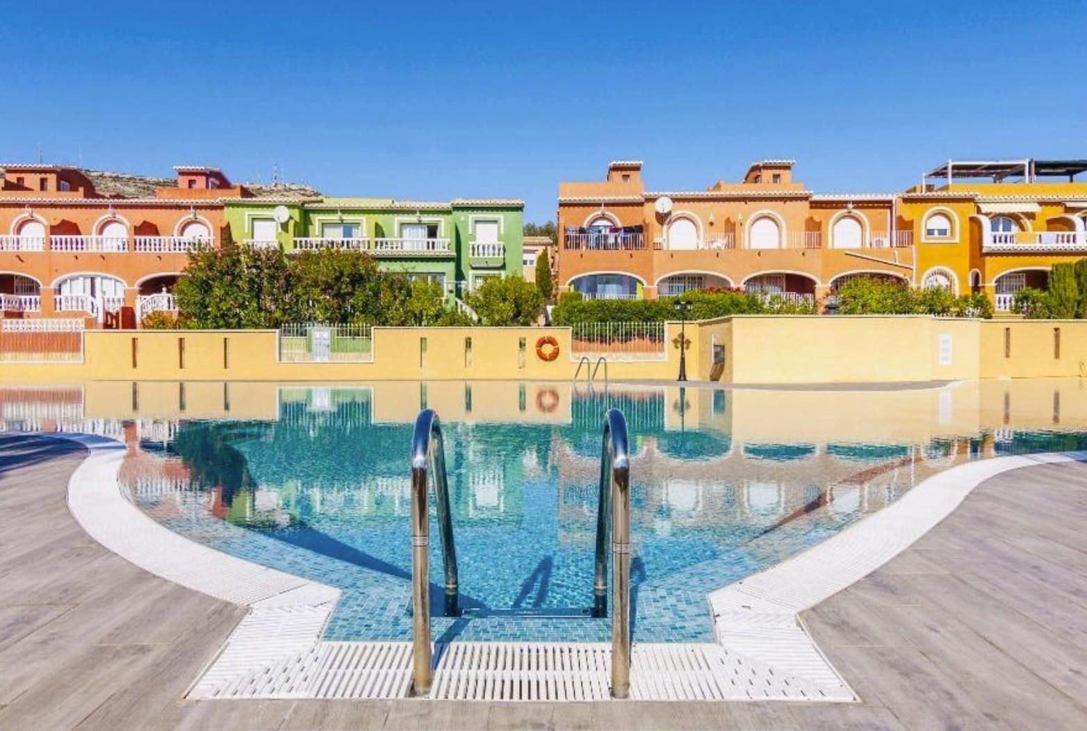 2 chambre Appartement à vendre à Cumbre del Sol avec piscine - 265 000 € (Ref: 9858969)