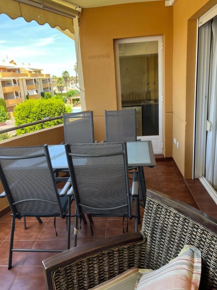2 bedroom Apartment for sale in Denia with pool garage - € 285,000 (Ref: 9858970)