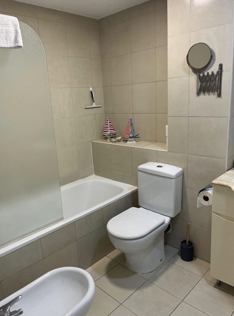 2 bedroom Apartment for sale in Denia with pool garage - € 285,000 (Ref: 9858970)