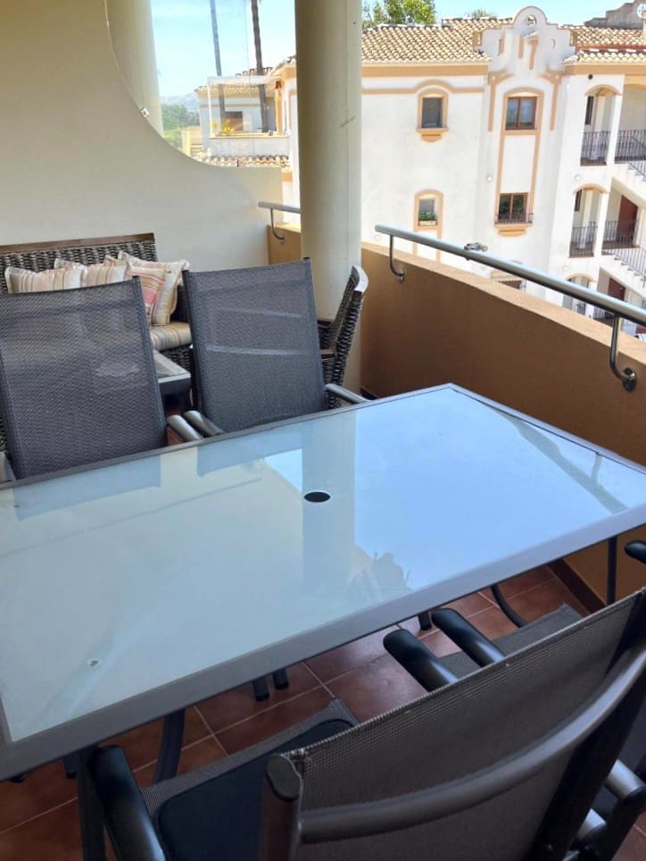 2 bedroom Apartment for sale in Denia with pool garage - € 285,000 (Ref: 9858970)