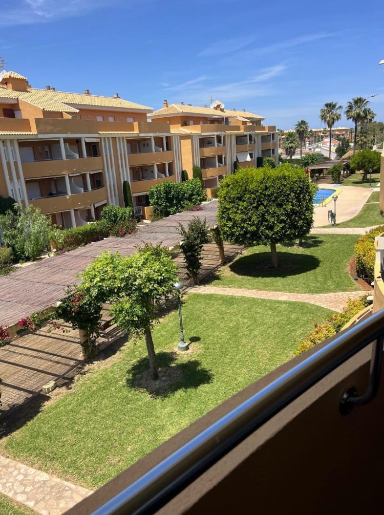 2 bedroom Apartment for sale in Denia with pool garage - € 285,000 (Ref: 9858970)