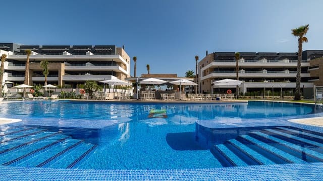 3 soveværelse Lejlighed til salg i Playa Flamenca, Orihuela - € 522.000 (Ref: 9863678)