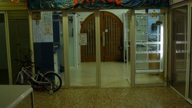 Commercial for sale in Calpe / Calp - € 106,000 (Ref: 9907152)
