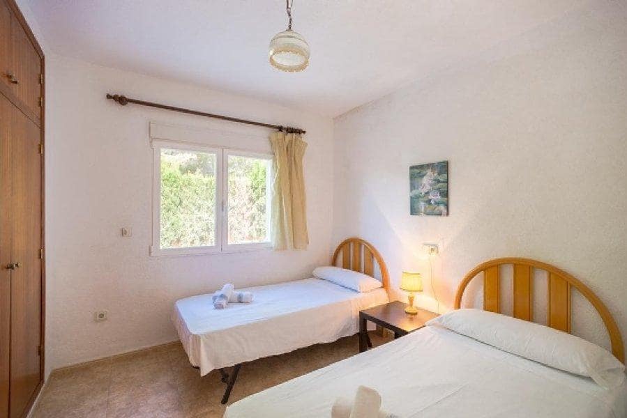 10 makuuhuone Huvila myytävänä paikassa Calpe / Calp mukana 
autotalli - 1 500 000 € (Ref: 9907155)