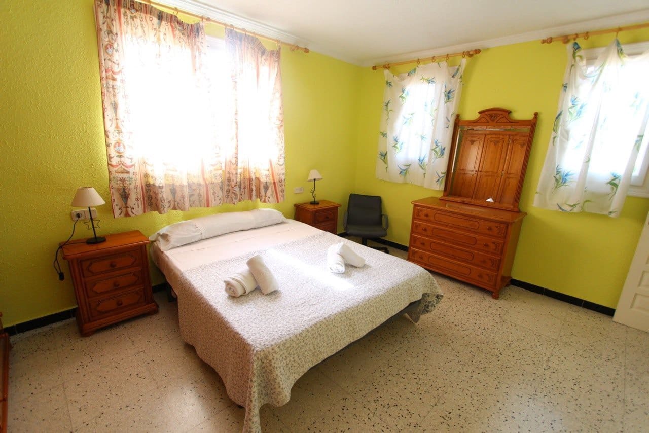 7 sovrum Villa till salu i Calpe / Calp med garage - 1 200 000 € (Ref: 9907159)