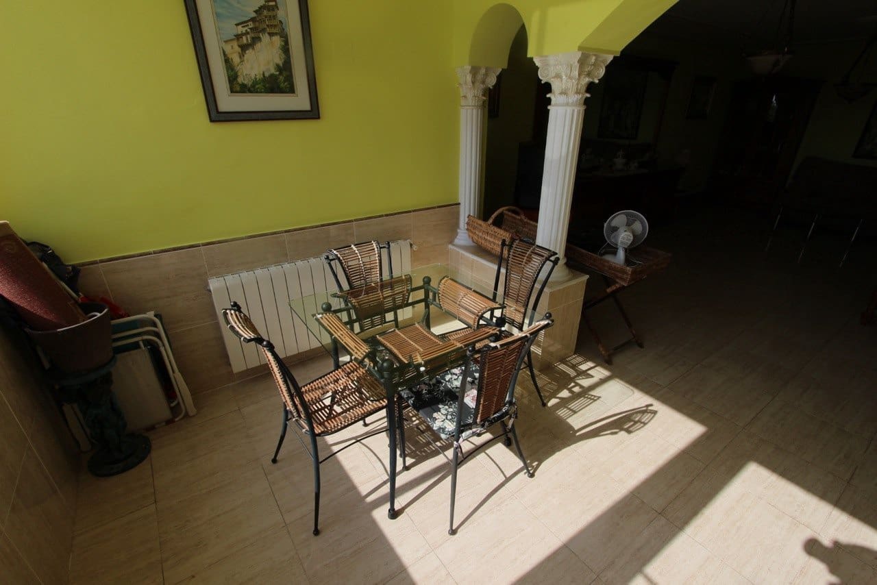 7 sovrum Villa till salu i Calpe / Calp med garage - 1 200 000 € (Ref: 9907159)