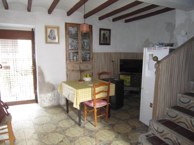8 soverom Hus til salgs i Pueblo, Calpe / Calp - € 410 000 (Ref: 9907161)