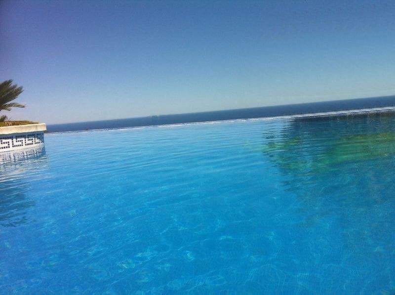 4 makuuhuone Huvila myytävänä paikassa Calpe / Calp mukana 
autotalli - 1 400 000 € (Ref: 9907165)