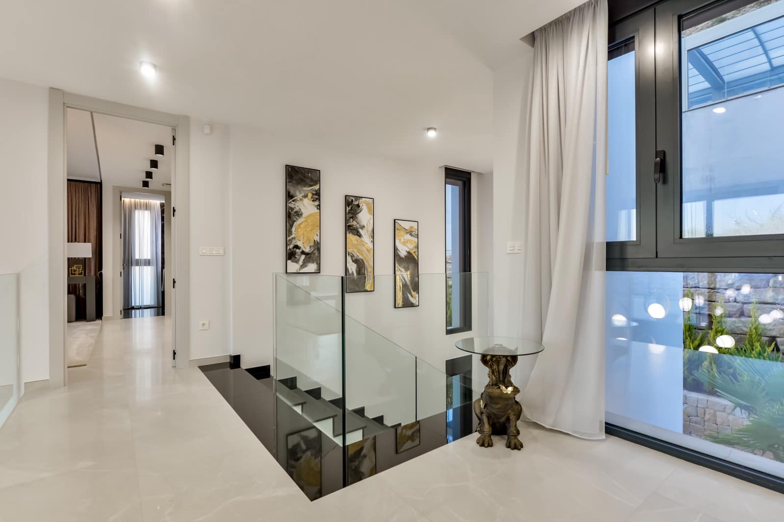 8 bedroom Villa for sale in Finestrat with pool garage - € 4,450,000 (Ref: 9907172)