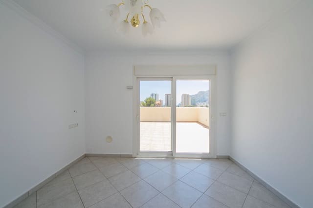 3 slaapkamer Villa te koop in Calpe / Calp met garage - € 750.000 (Ref: 9907177)