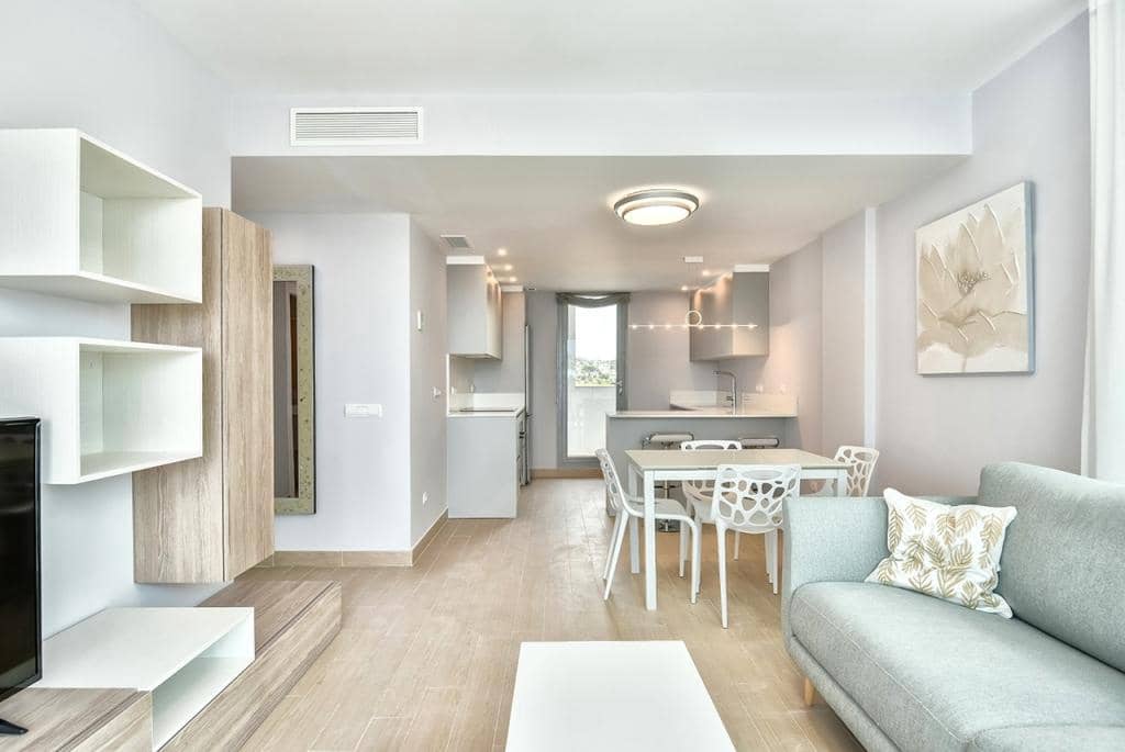 3 bedroom Apartment for sale in Calpe / Calp with pool - € 725,000 (Ref: 9907181)